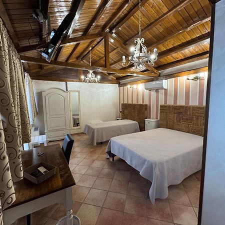 لاتينا B&B Oasi Di Mamma Clara المظهر الخارجي الصورة